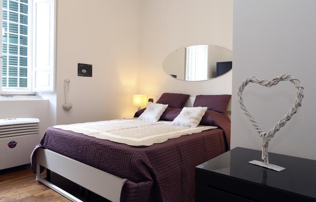 Caracciolo Guest House Rom Rum bild